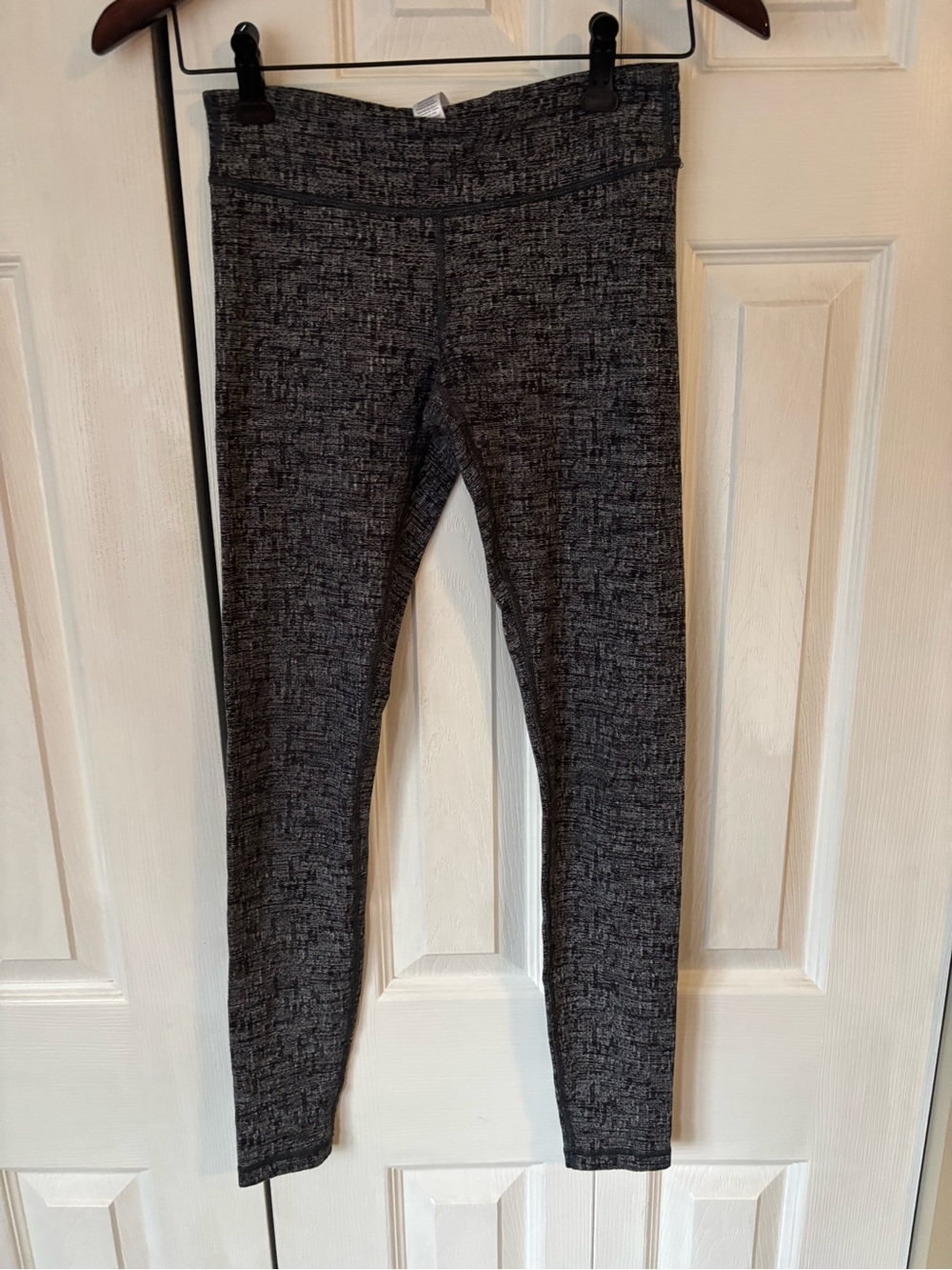 Ivivva Girls Heathered Grey Leggings Size 12